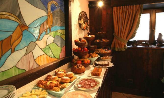 קונייה Hotel Stambecco מראה חיצוני תמונה